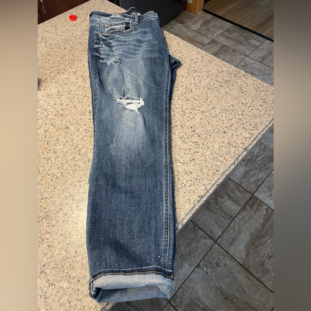 Silver Jeans Co boyfriend size 33